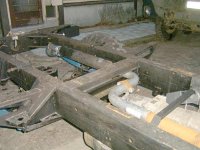 ....and goes from there to the left hand side above the exhaust coming from the left hand side.