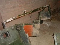 It needs a little welding. Then gritblasting and finishing it in good old Stratos Blue! That's our work for the coming weeks.