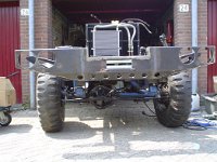 Bolted the new winchbumper on the chassis... perfect fit and looking good too !