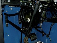 Defender servo mounted in the 101.