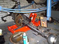 Frontaxle ready for the replacing the diffbearings